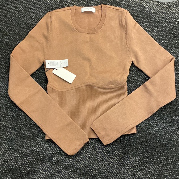 Aritzia Babaton Refinery Sculpt Knit Sweater in pine cone brown - Picture 2 of 6
